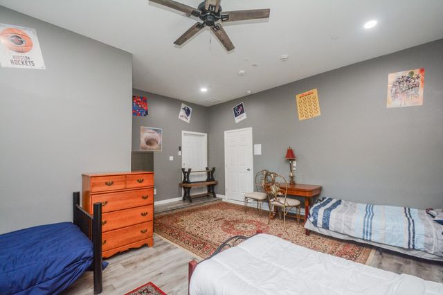 5422 Eastland Street, Houston, TX 77028