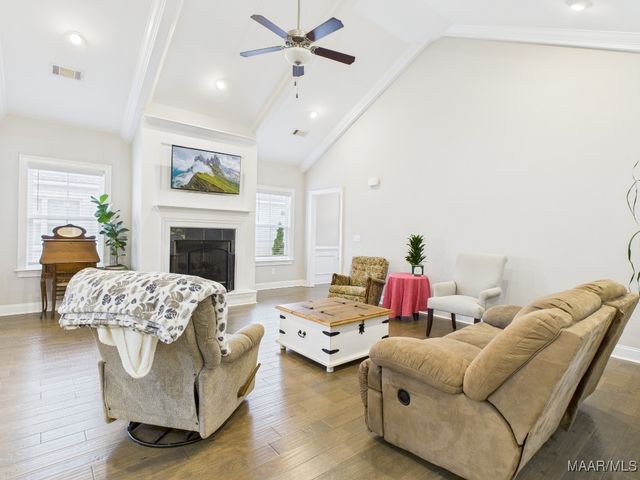 954 Wheat Ridge, Prattville, AL 36066