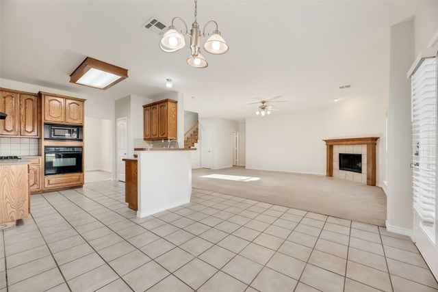 8004 Laughing Waters Trail, Mckinney, TX 75070