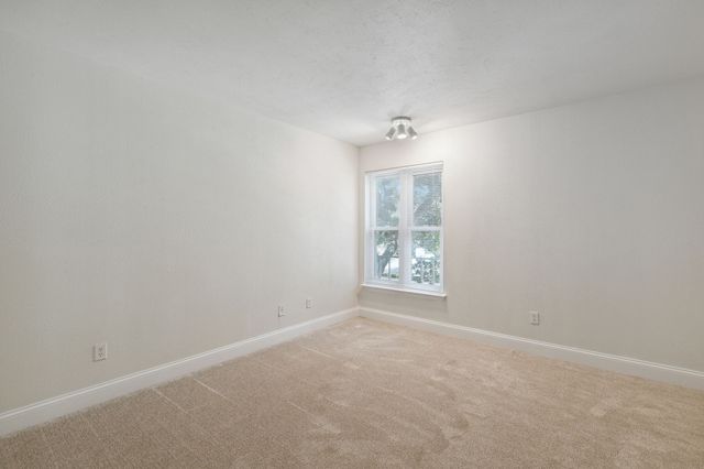 3827 Gilbert Avenue 214, Dallas, TX 75219