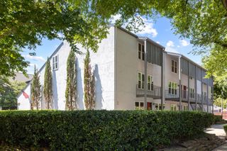 3827 Gilbert Avenue 214, Dallas, TX 75219