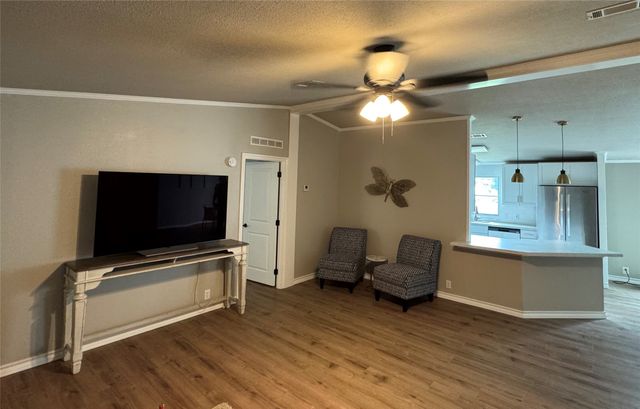 131 Lipan Trail, Weatherford, TX 76087