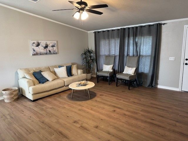 131 Lipan Trail, Weatherford, TX 76087