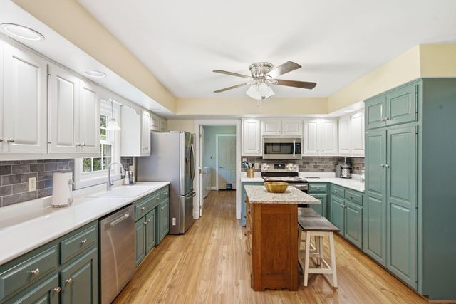 418 Wells Lane, Versailles, KY 40383