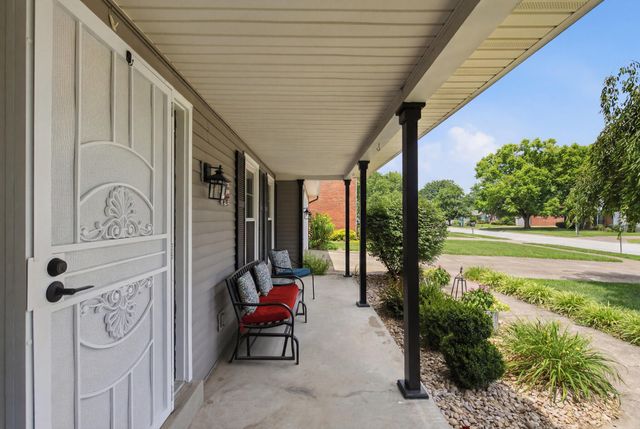 418 Wells Lane, Versailles, KY 40383