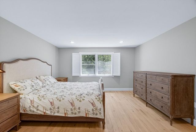 4 Deer Grass Ln 4, Acton, MA 01720