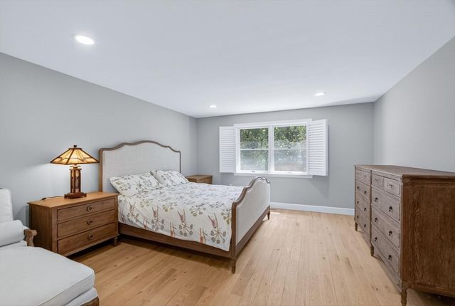4 Deer Grass Ln 4, Acton, MA 01720