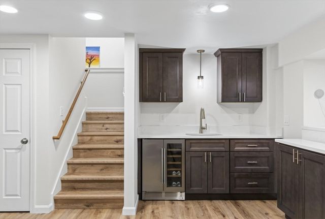 4 Deer Grass Ln 4, Acton, MA 01720