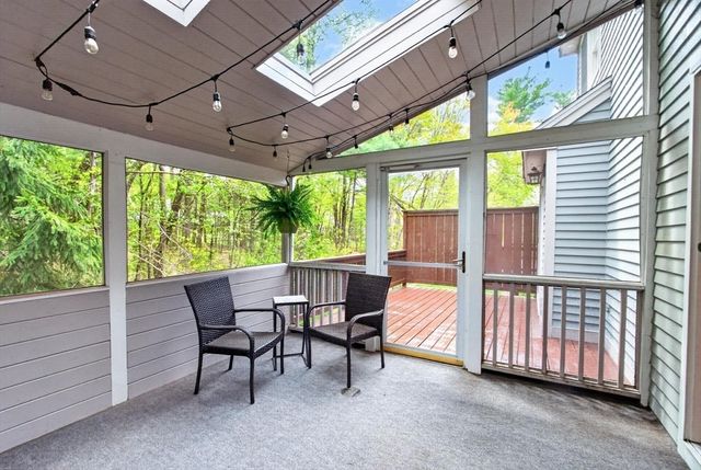 4 Deer Grass Ln 4, Acton, MA 01720