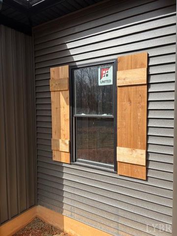 2184 EARLEY FARM Road, Amherst, VA 24521