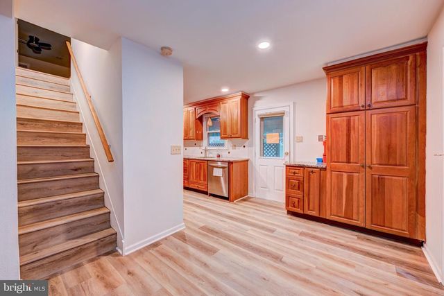 402 LARCHWOOD AVE, Feasterville Trevose, PA 19053