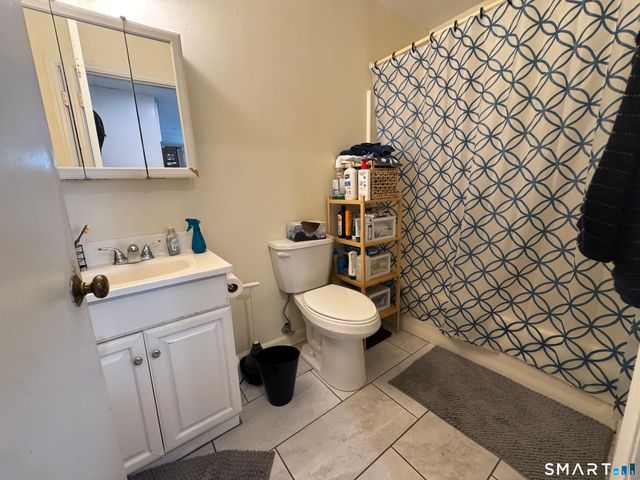74-76 Lawrence Street C, New Haven, CT 06511