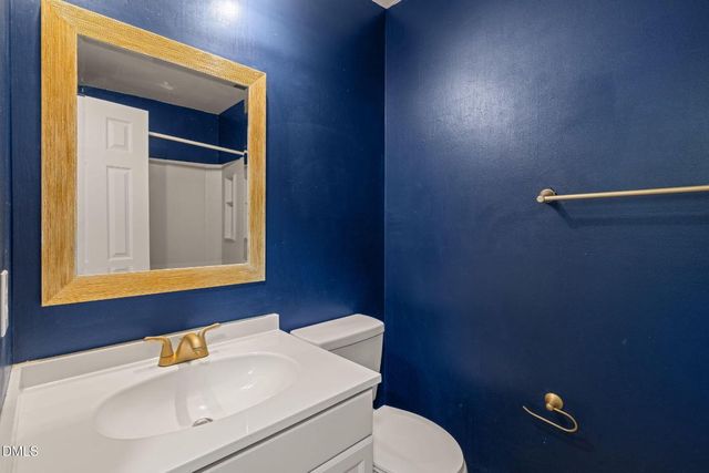 1300 Park Glen Drive 102, Raleigh, NC 27610