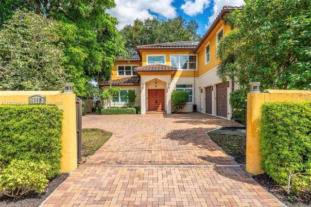 1115 SW 5th Pl, Fort Lauderdale, FL 33312