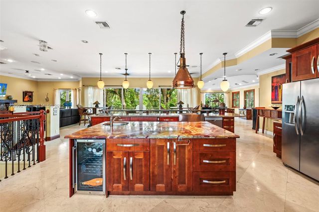 1115 SW 5th Pl, Fort Lauderdale, FL 33312