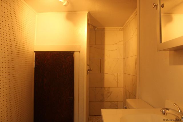 1605 E 16TH ST, Cheyenne, WY 82001