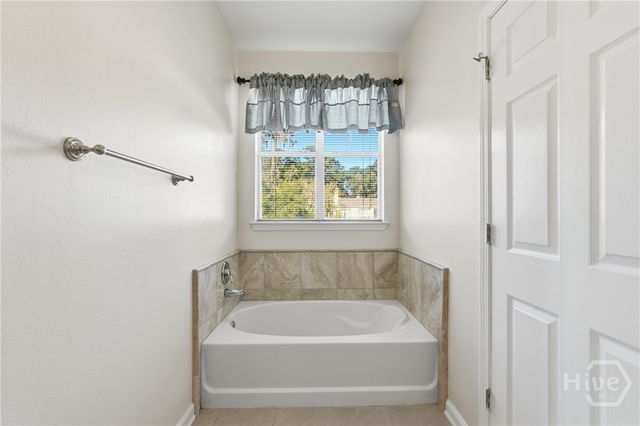 3212 Whitemarsh Way, Savannah, GA 31410