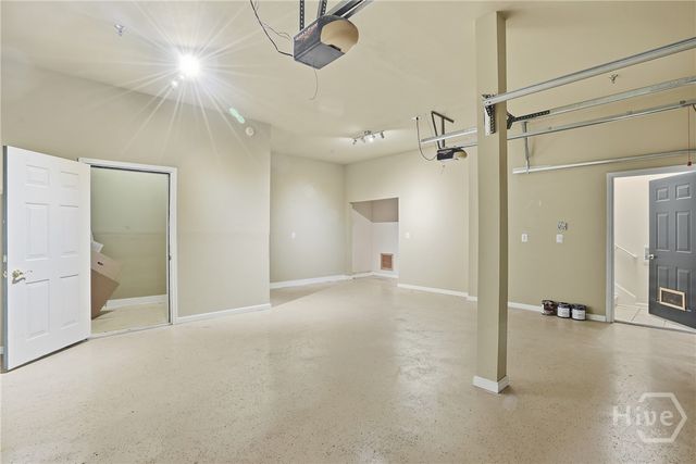 3212 Whitemarsh Way, Savannah, GA 31410