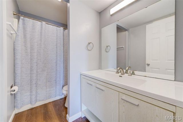 4222 Kay Lane 7, Unincorporated, MO 63123