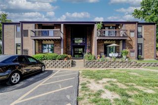 4222 Kay Lane 7, Unincorporated, MO 63123