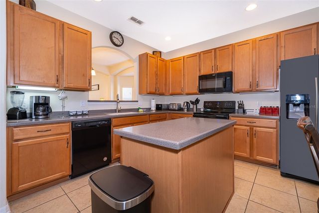 906 ORANGE COSMOS BOULEVARD, Davenport, FL 33837