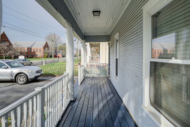 124 North Elm Avenue, Erwin, TN 37650