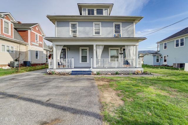 124 North Elm Avenue, Erwin, TN 37650