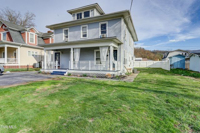 124 North Elm Avenue, Erwin, TN 37650