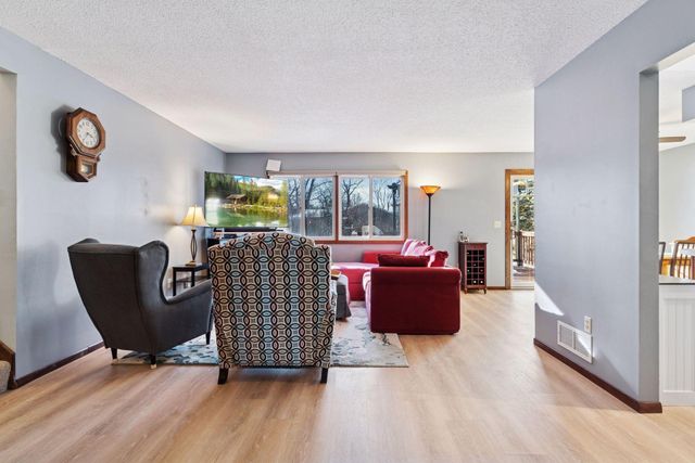 3475 Chandler Road, Shoreview, MN 55126