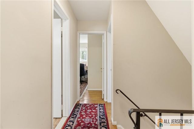 10 Helen Court, Piscataway, NJ 08854