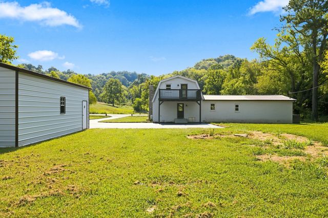 1548 Roy Sellers Rd, Columbia, TN 38401
