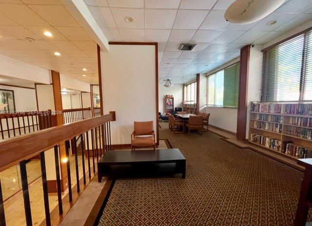 2851 NE 183rd St 907E, Aventura, FL 33160