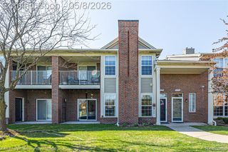 2185 Leighton Drive, Shelby Twp, MI 48317