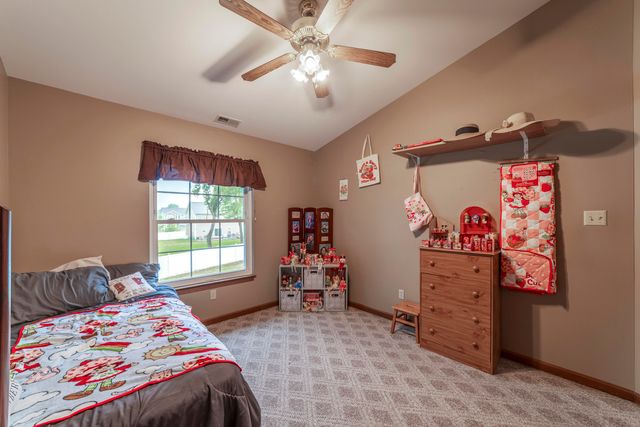 6330 Savannah Avenue, Portage, IN 46368