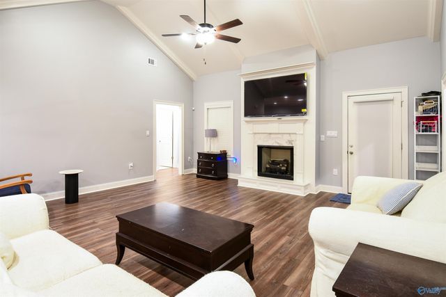 204 Charlie Lee Circle, Meridianville, AL 35759