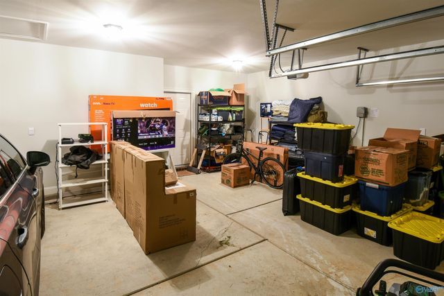 204 Charlie Lee Circle, Meridianville, AL 35759