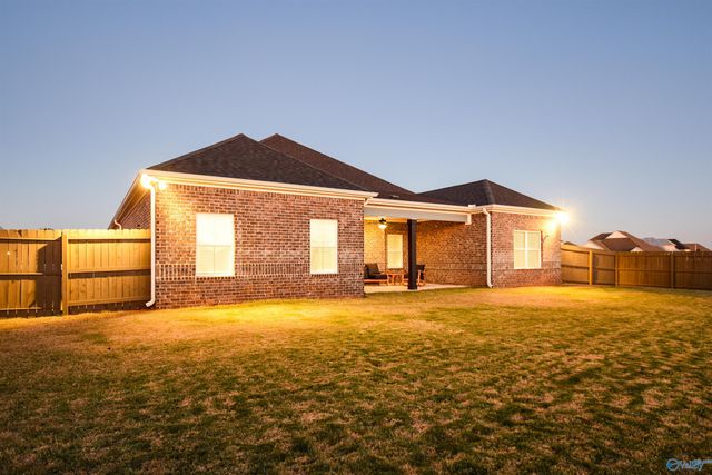 204 Charlie Lee Circle, Meridianville, AL 35759