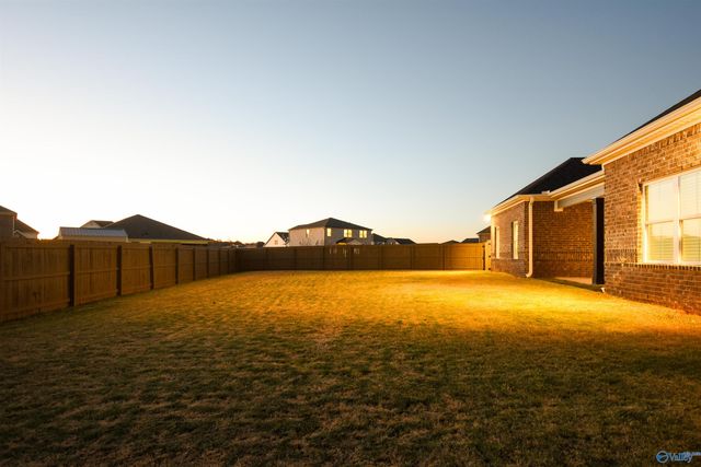 204 Charlie Lee Circle, Meridianville, AL 35759