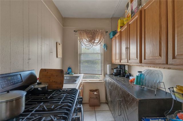 95 John Street, Pawtucket, RI 02861