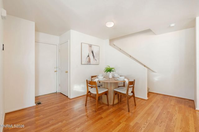 8821 Sunset Breeze Drive, Reno, NV 89506