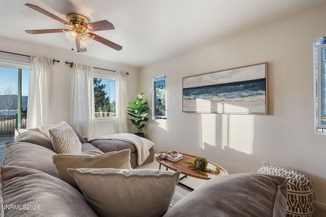 8821 Sunset Breeze Drive, Reno, NV 89506