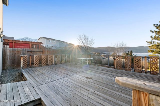 8821 Sunset Breeze Drive, Reno, NV 89506