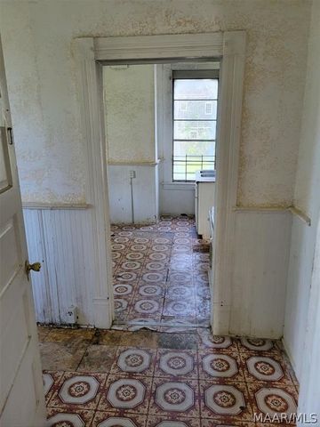 419 Burton Avenue, Montgomery, AL 36104