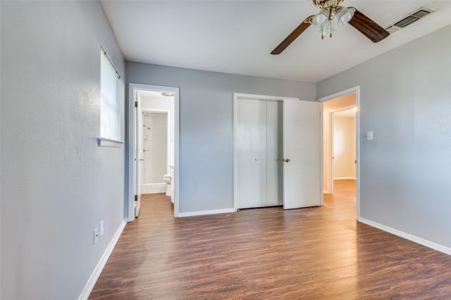 1405 Brookside Drive, Hurst, TX 76053