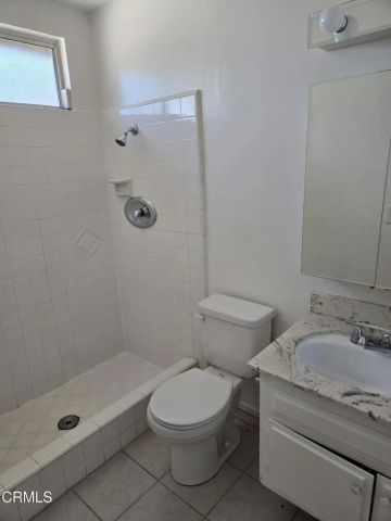 45650 Fig Avenue, Lancaster, CA 93534