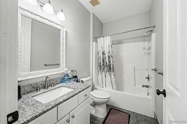 644 Constitution Street, Canton, MI 48188