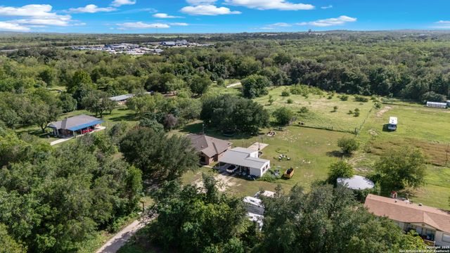15563 S Skaggs, Atascosa, TX 78002