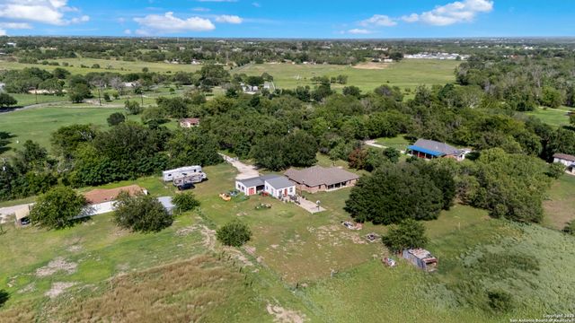 15563 S Skaggs, Atascosa, TX 78002