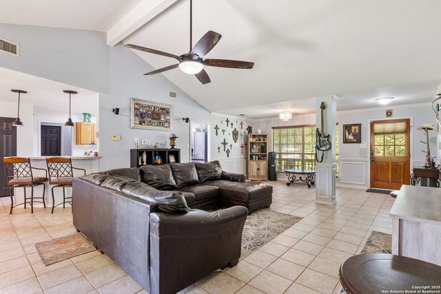 15563 S Skaggs, Atascosa, TX 78002