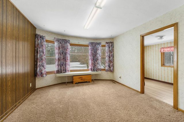 5475 320th Street, Stacy, MN 55079